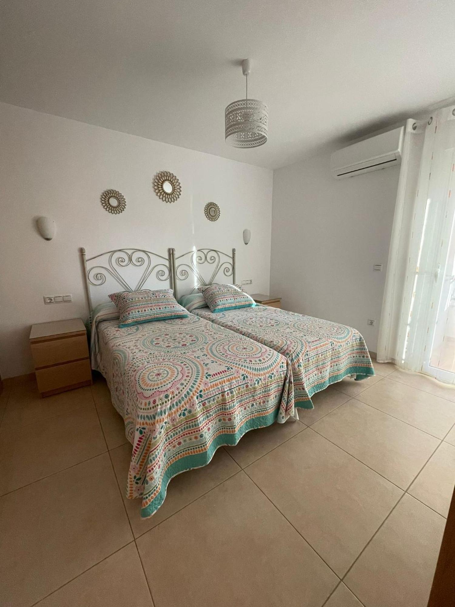 Amaner Capri Lejlighed Torre Del Mar Eksteriør billede